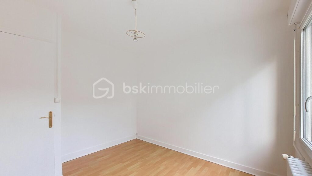 Maison de plain pied à Tourlaville – 4 pièces – 3 chambres – 69 m²