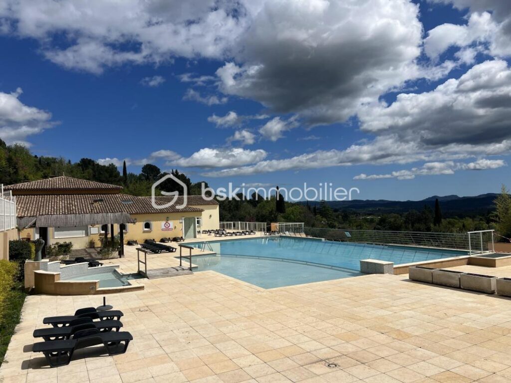 Vente appartement Callian – 1 pièce avec jardin – 1 pièce – NR chambres – 22 m²