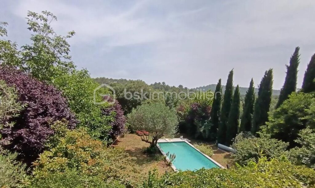 villa prestige – 6 pièces – 6 chambres – 182 m²