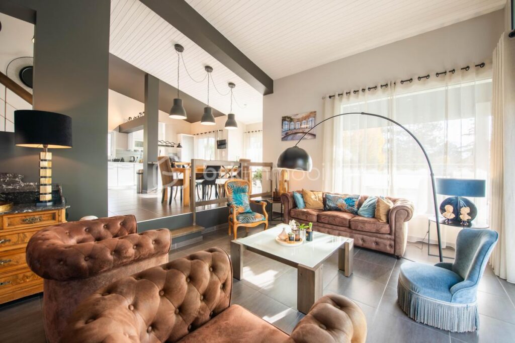 EXCLUSIVITE SUPERBE VILLA ANNECY LE VIEUX – 8 pièces – 5 chambres – 219 m²