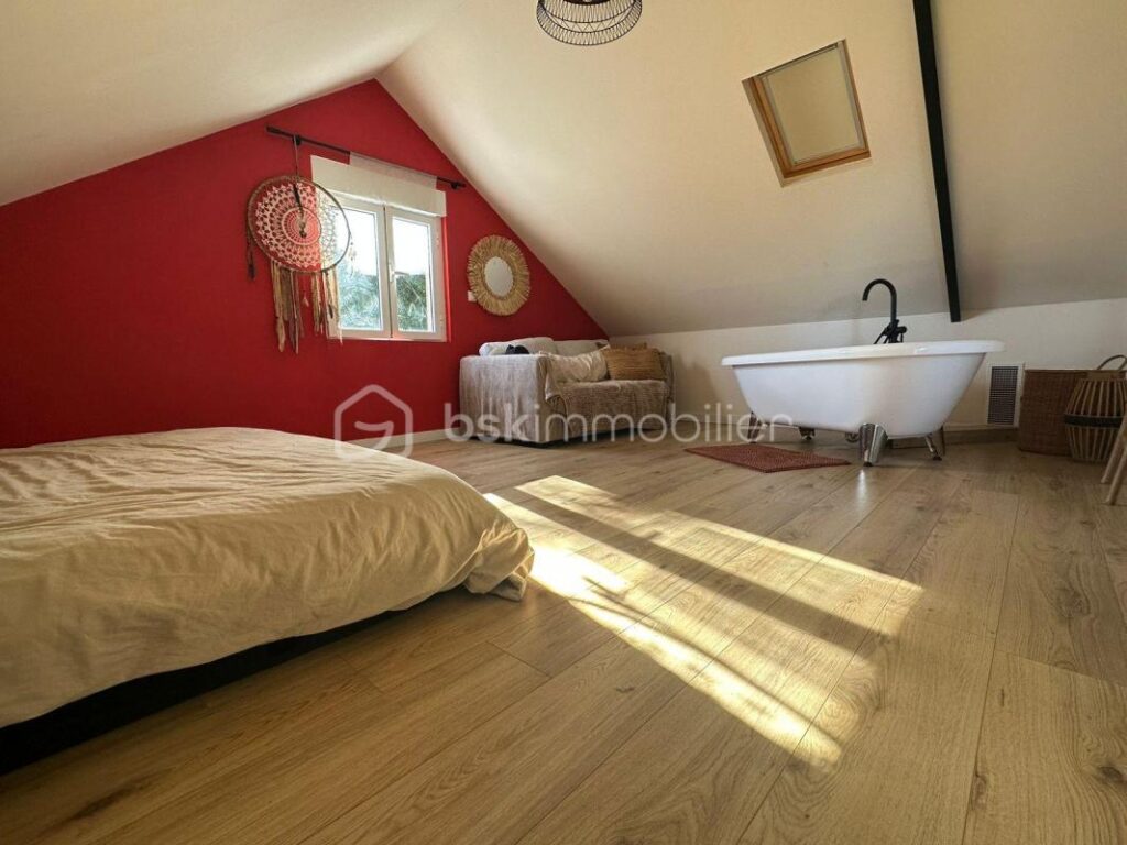 A VENDRE – VILLA LE BRULE – SAINT DENIS – VUE EXEPTIONNELLE – 4 pièces – 3 chambres – 90 m²