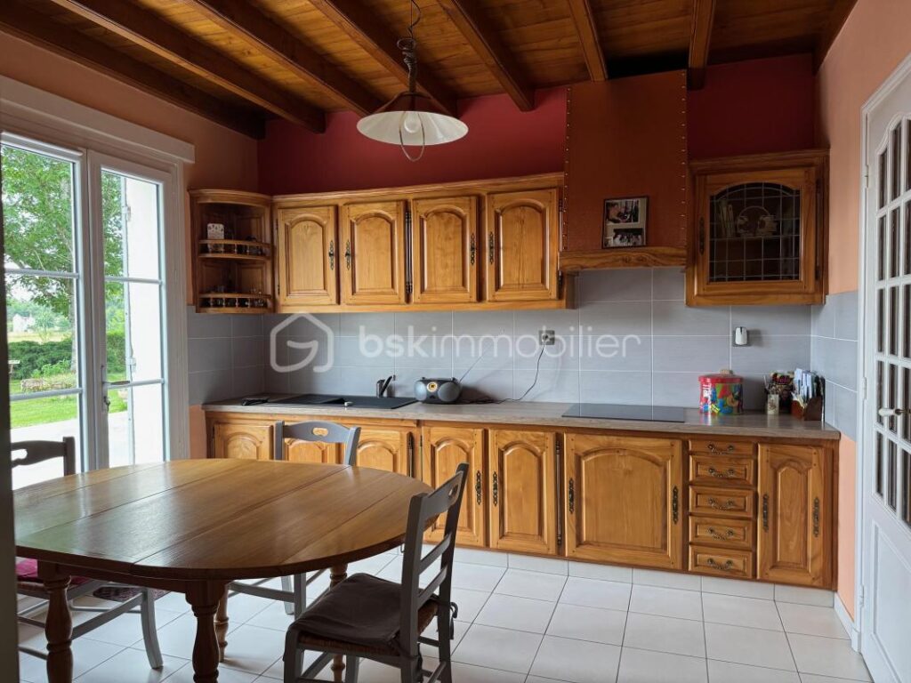 Belle Maison de style périgourdine – 6 pièces – 4 chambres – 159 m²