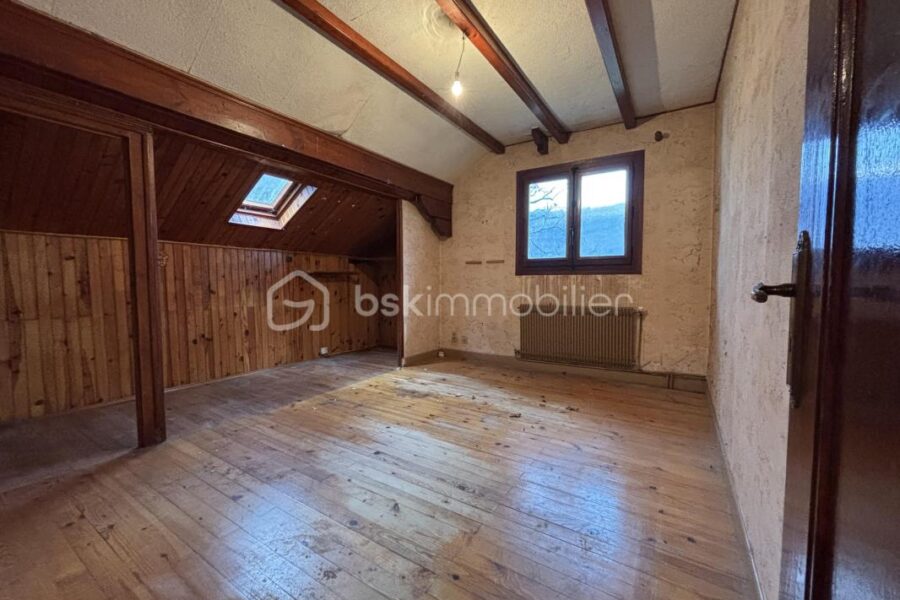 Maison à vendre à Viviers du lac