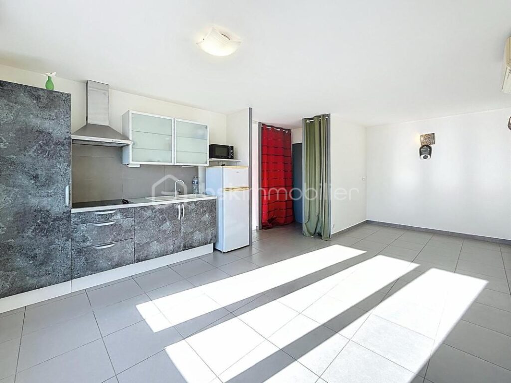 T2 avec terrasse & vue mer, dernier étage – Palavas-les-Flots – 2 pièces – 1 chambre – 37 m²
