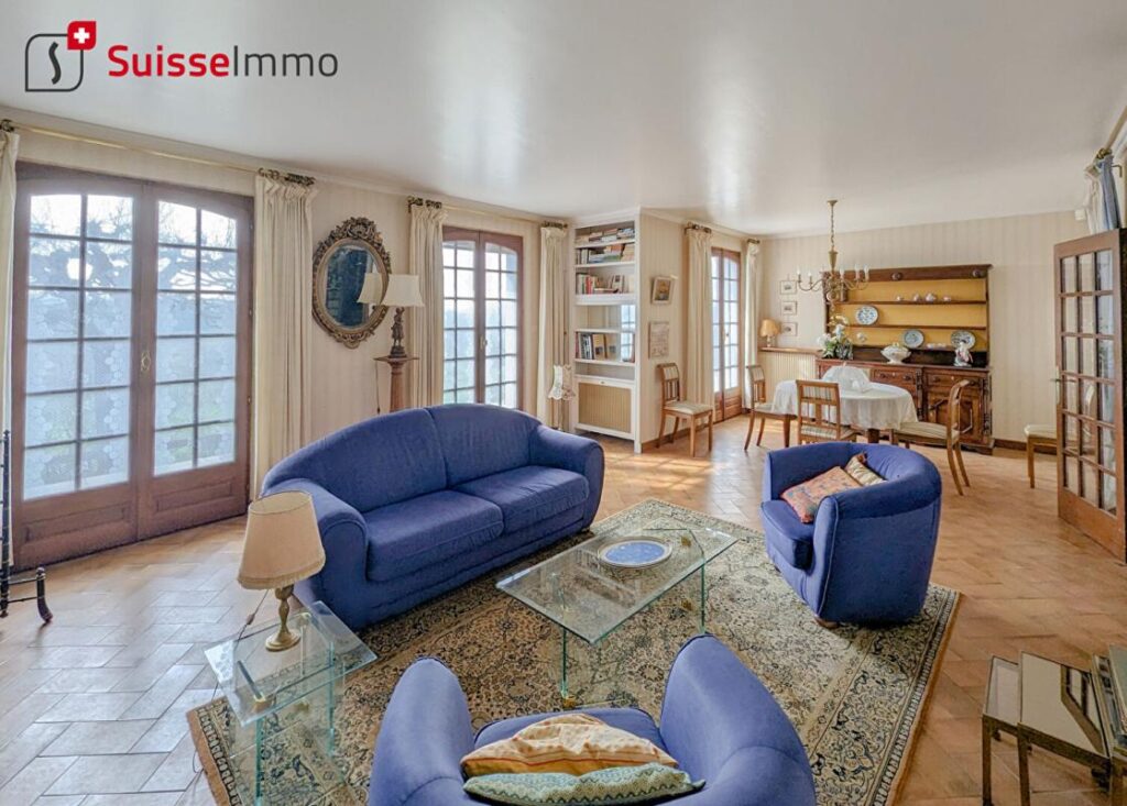 Maison d’architecte Taillecourt 6 pièce(s) 190 m2 – 6 pièces – 4 chambres – 190 m²