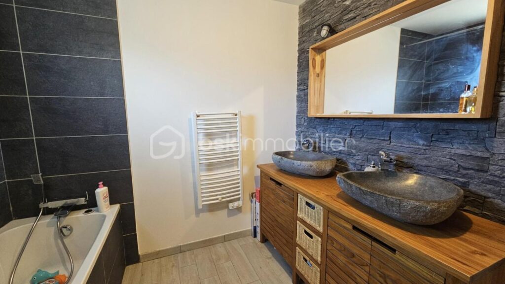 Maison contemporaine 4 chambres – 5 pièces – 4 chambres – 113 m²