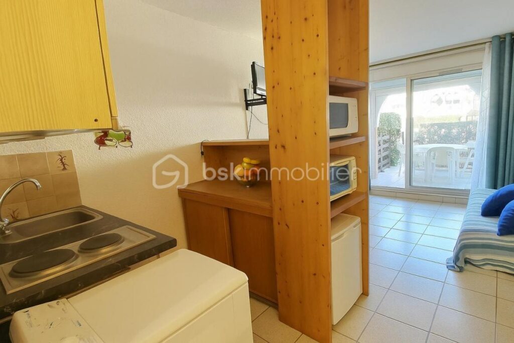 BELLE TERRASSE VUE LAC MARIN – 1 pièce – NR chambres – 22 m²