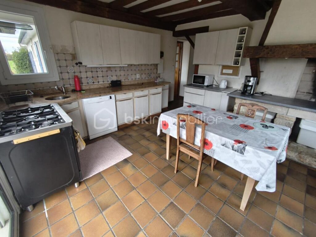 Charmant pavillon familial aux beaux volumes – 7 pièces – 4 chambres – 145 m²