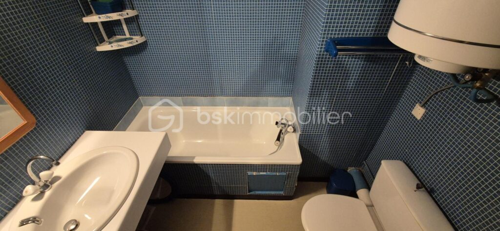 APPARTEMENT 31 M² (28 M² LOI CARREZ) À ALLOS – 1 pièce – NR chambres – 28 m²