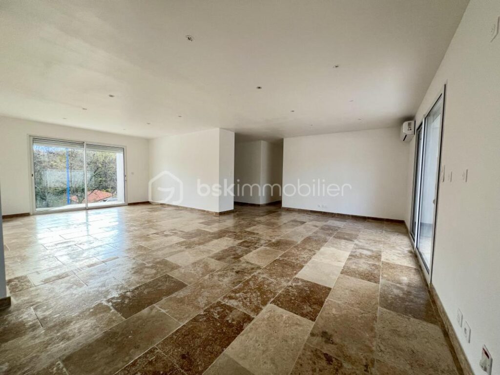 Maison de 2024– Quartier calme – 4 pièces – 3 chambres – 107 m²