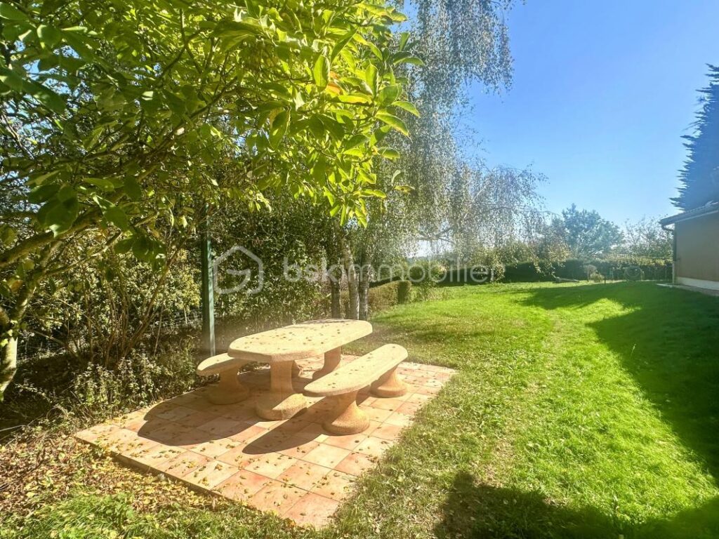 Propriété Gersoise avec deux maisons et 4,5 hectares, idéale pour différents projets – 8 pièces – 3 chambres – 148 m²