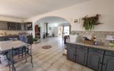 GRANDE VILLA AU CALME AUX PORTES D UZES – 8 pièces – 6 chambres – 239 m²