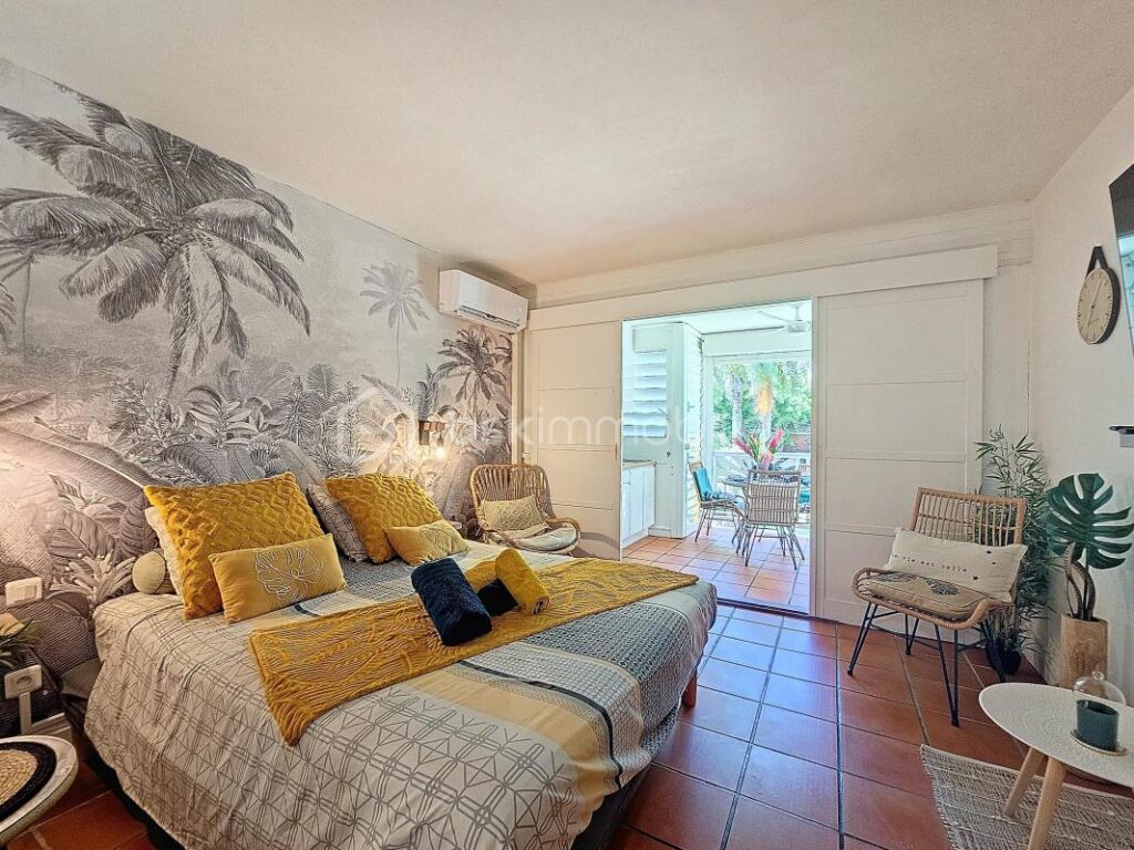Appartement d’angle vue cocoteraie Anse des Rochers – 1 pièce – 1 chambre – 19 m²