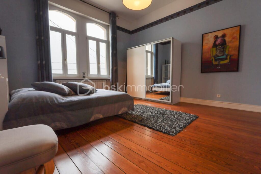 Élégante maison de maître rénovée – Proche Thionville – 8 pièces – 4 chambres – 300 m²