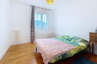 Appartement de 110m2 avec balcon + cave – 5 pièces – 3 chambres – 110 m²