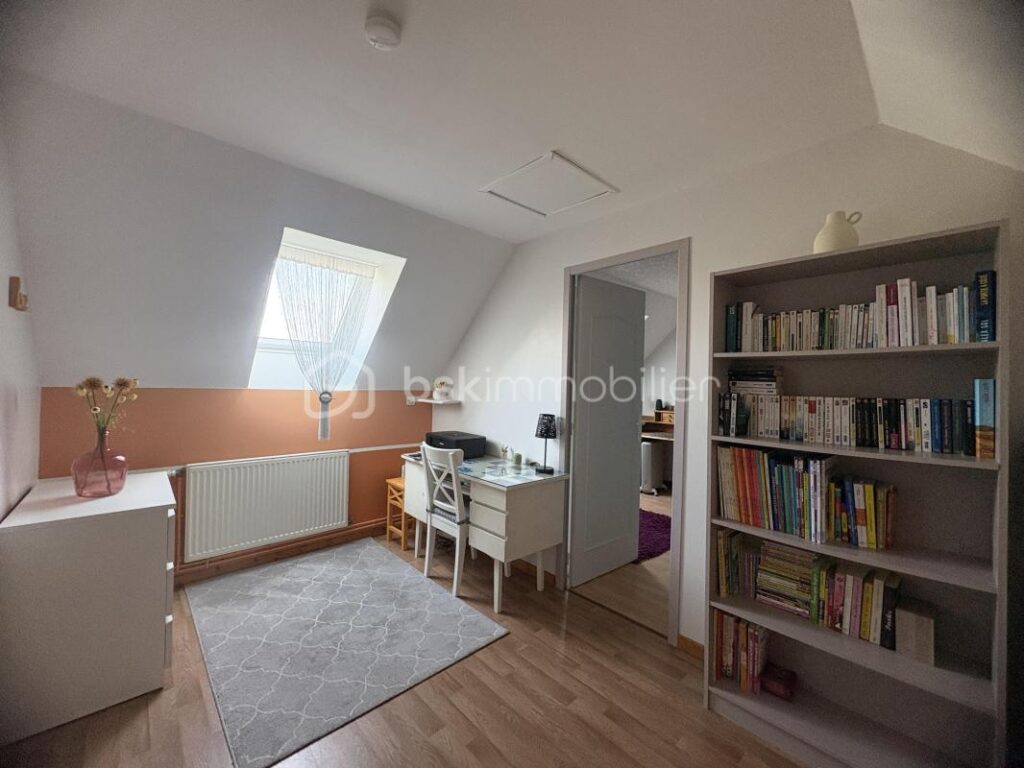 Maison semi plain pied de 98M2 – 6 pièces – 4 chambres – 98 m²