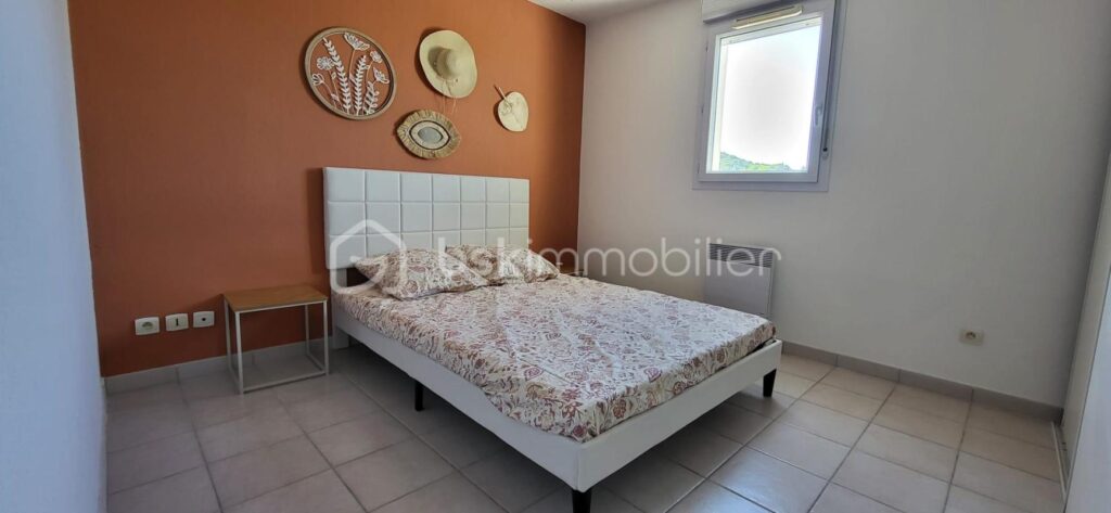 Maison 2 faces – Vue mer & montagne – 82 m² + garage 30 m² – À 50 m de la plage des Elmes – 4 pièces – 3 chambres – 82 m²