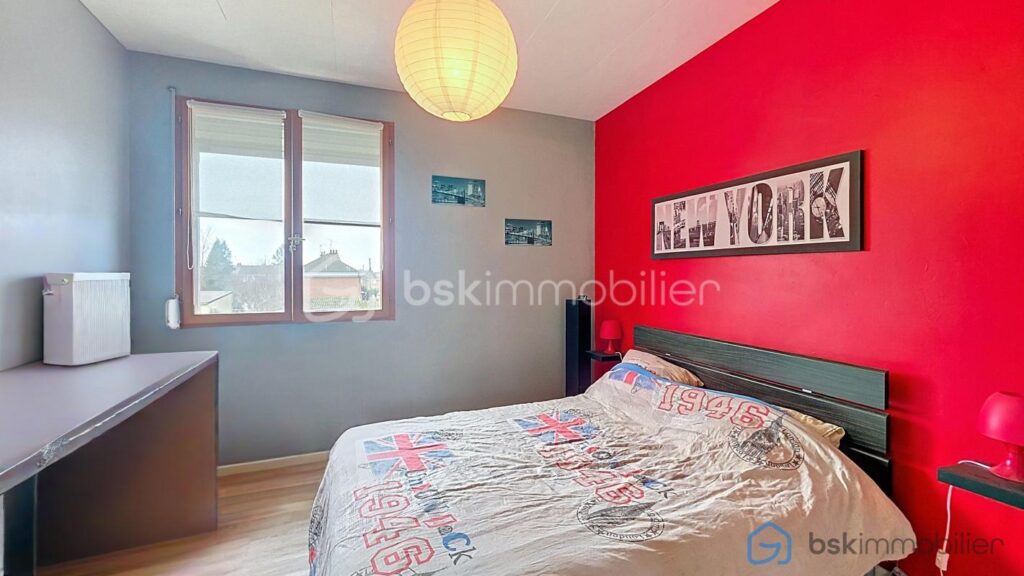 Maison semi individuelle 4 chambres jardin garage – 7 pièces – 4 chambres – 105 m²