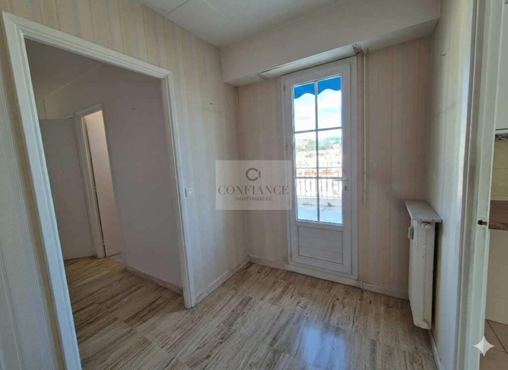 Appartement – 2 pièces – 1 chambre – 111 m²