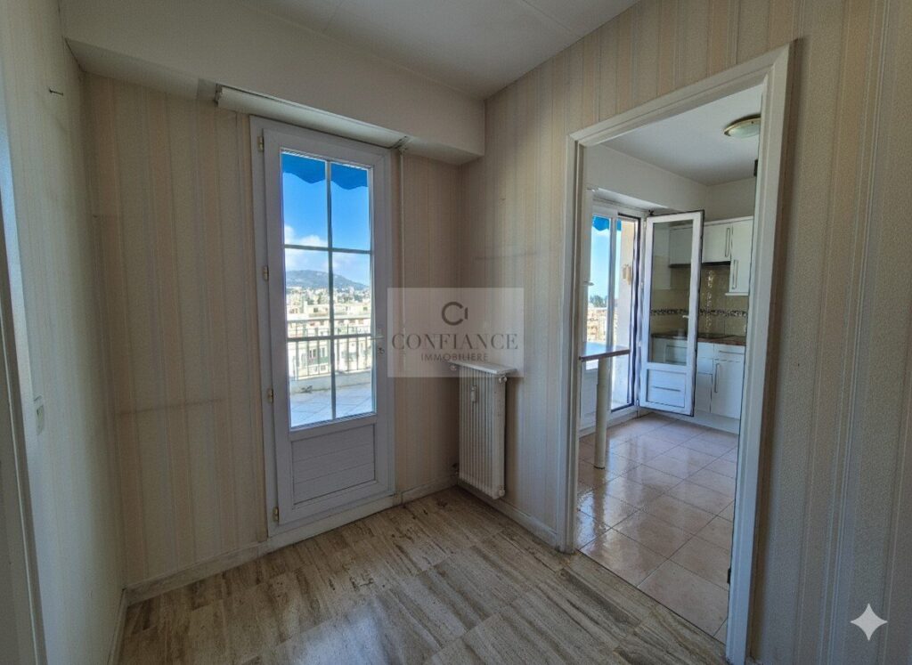 Appartement – 2 pièces – 1 chambre – 111 m²