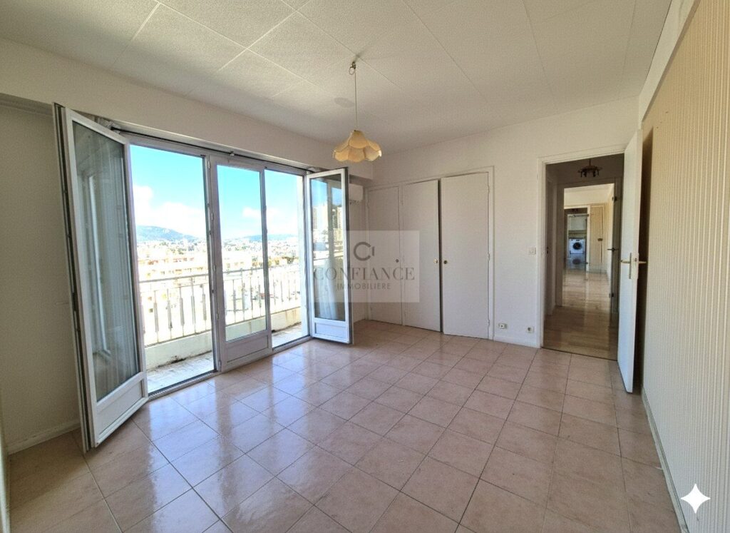 Appartement – 2 pièces – 1 chambre – 111 m²