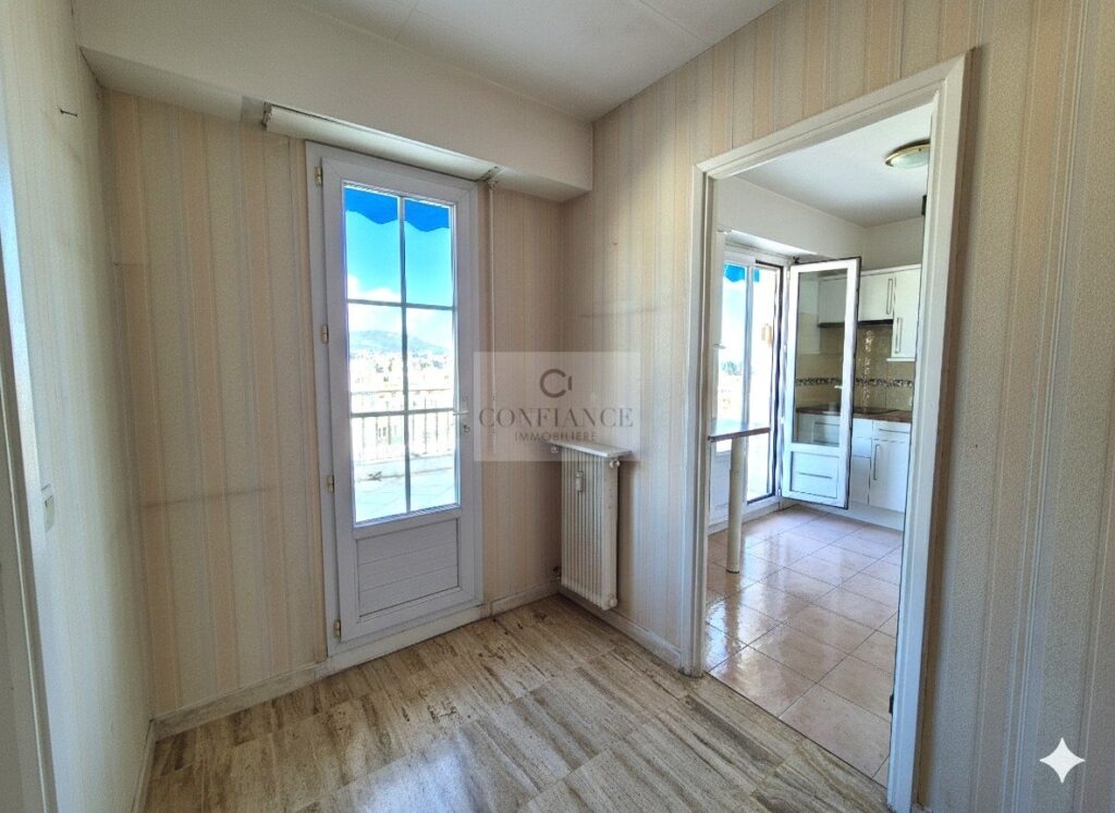 Appartement – 2 pièces – 1 chambre – 111 m²