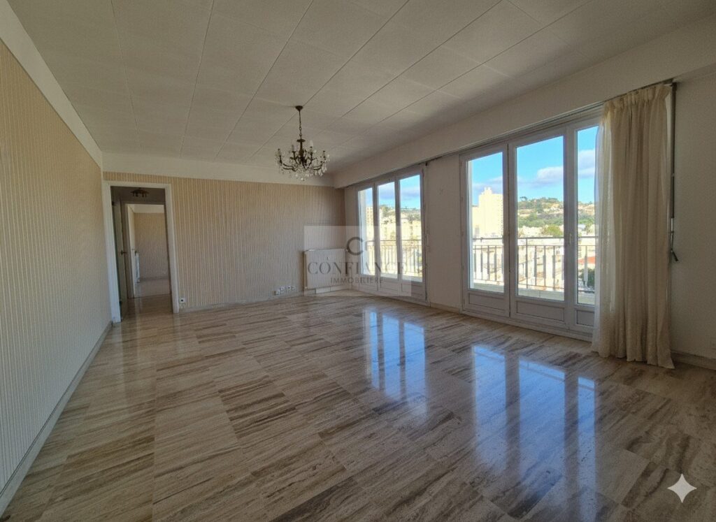 Appartement – 2 pièces – 1 chambre – 111 m²