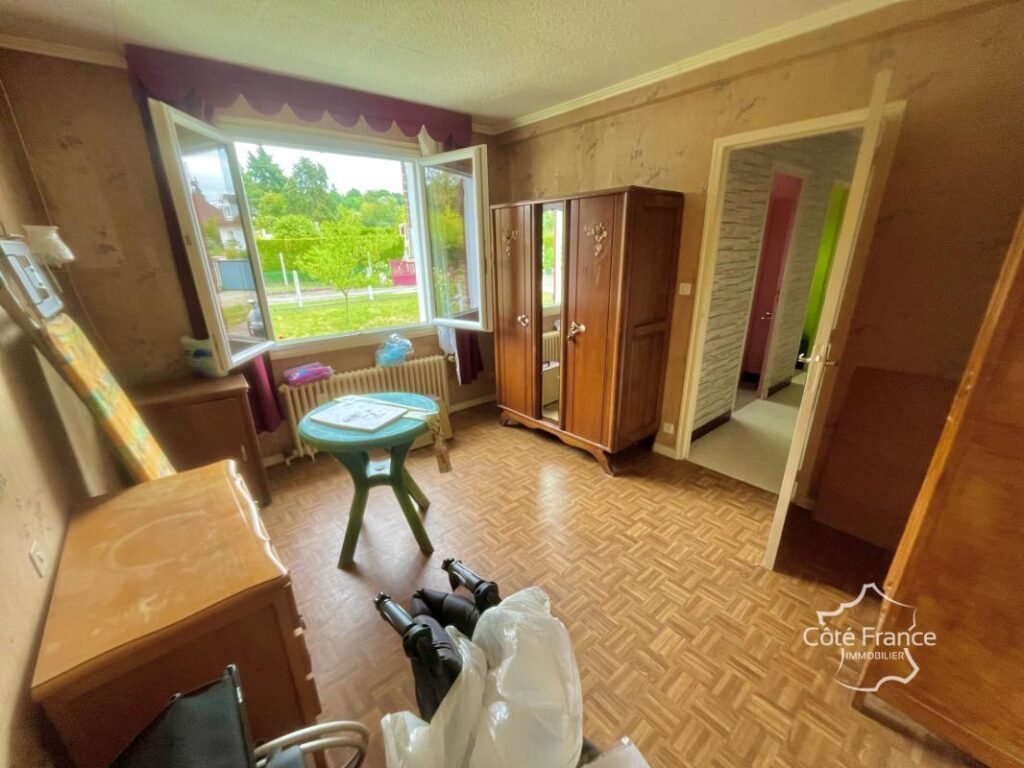 Très belle Maison familiale de 135 m2 avec vaste terrain arb – 6 pièces – 5 chambres – 135 m²