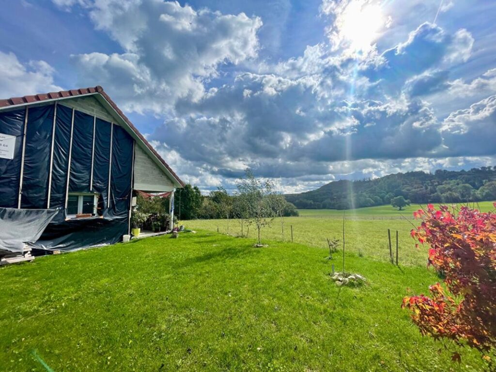 Maison et gîte – SANCEY – 3 pièces – 2 chambres – 73 m²