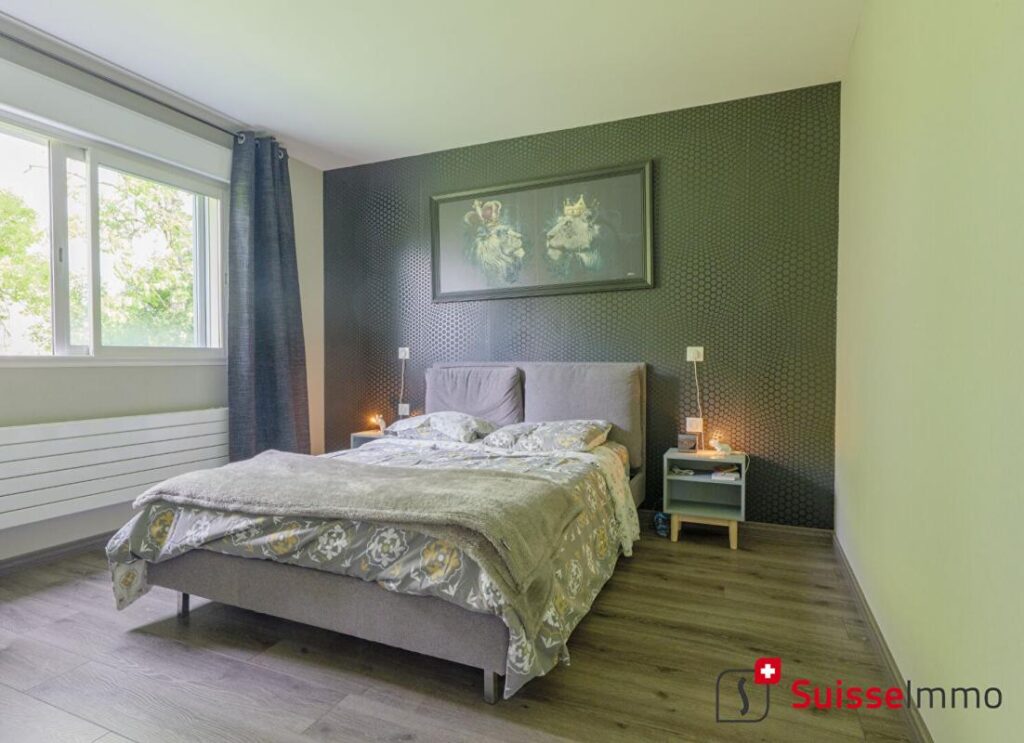 Maison récente lumineuse 162 m² sur parc paysager de 2 000 m², proximité de la Suisse – 6 pièces – 2 chambres – 162 m²