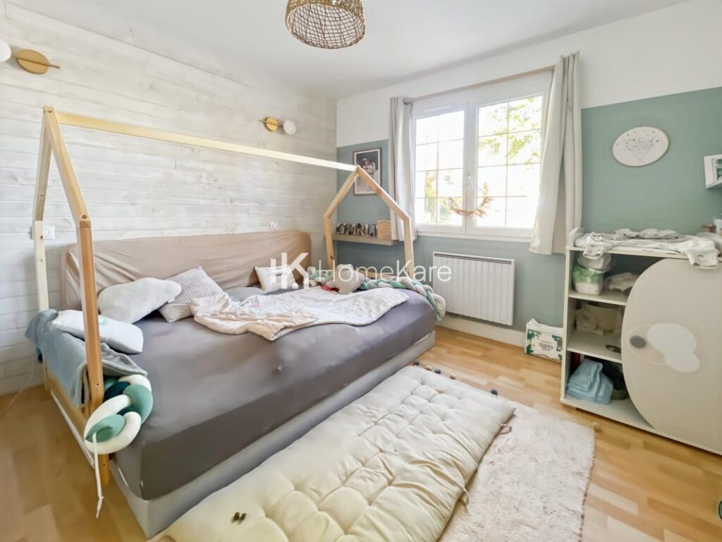 COUP DE COEUR ASSURÉ ! – 5 pièces – 4 chambres – 130 m²