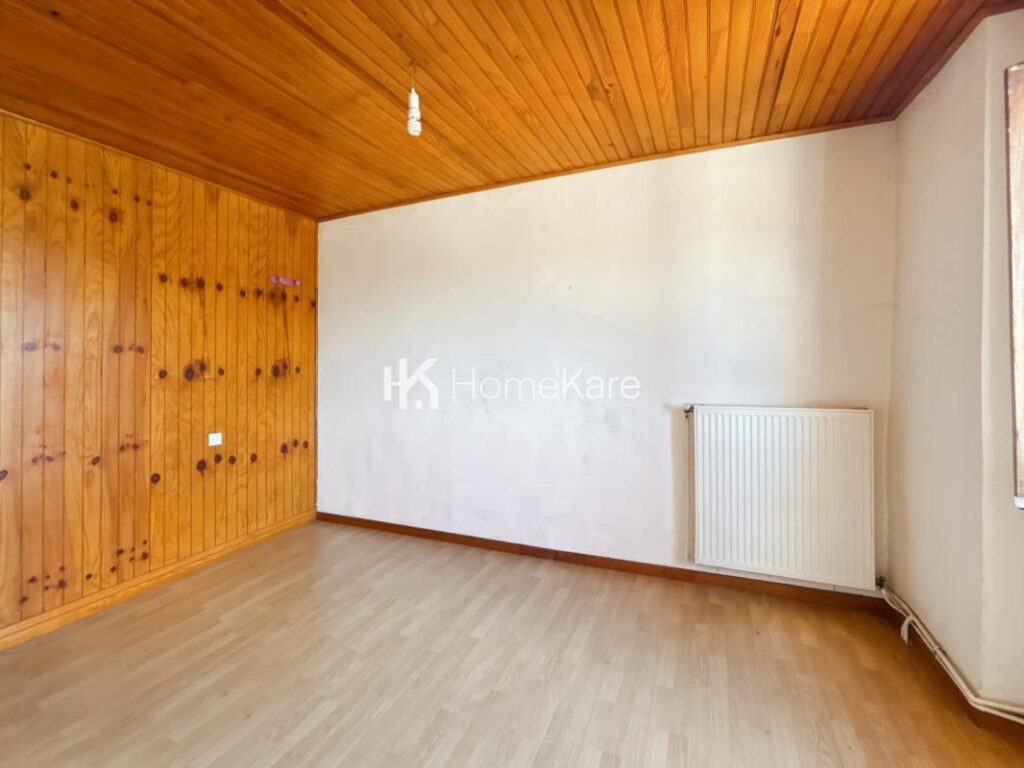 LE CHARME ASSURE !!! – 6 pièces – 5 chambres – 185 m²