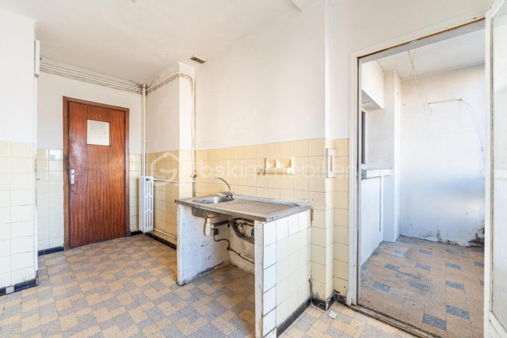 PEPITE À RENOVER – 4 pièces – 2 chambres – 75 m²