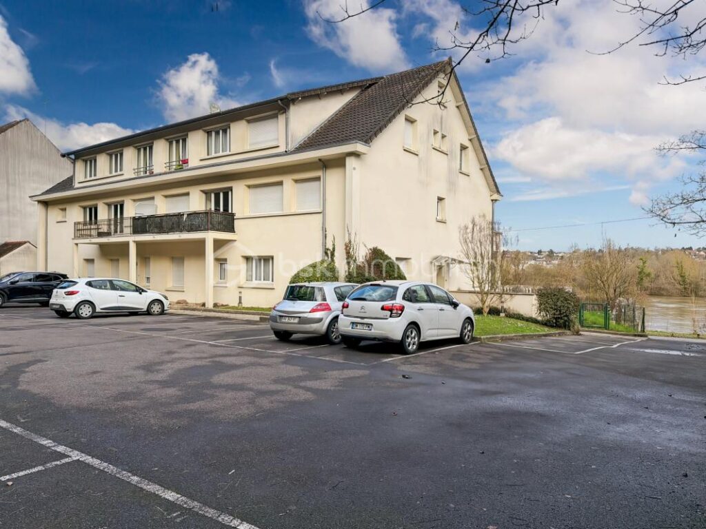 Appartement F4 – 75 m2 – 4 chambres – terrasse VUE SEINE – 4 pièces – 2 chambres – 75 m²