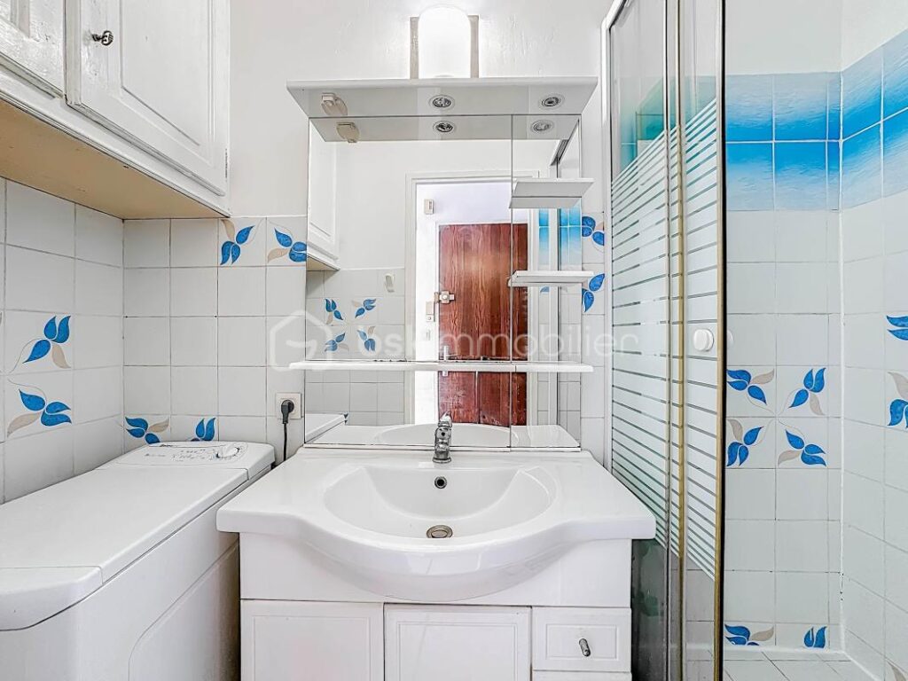 Appartement 3 pièces avec vue canal, balcon, parking et cave – Palavas-les-Flots, centre-ville – 3 pièces – 2 chambres – 42 m²