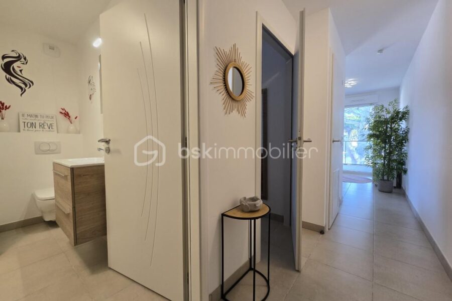 Appartement à vendre à Carry le rouet