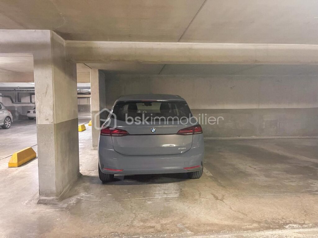 T3 Montpellier Malbosc – Dernier étage – Terrasse 20m² sans vis-à-vis – 2 parkings – Rénové – Tramway – 3 pièces – 2 chambres – 57 m²