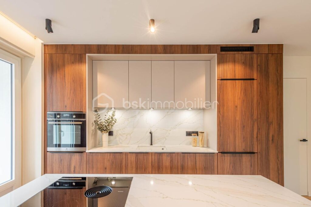 APPARTEMENT STANDING 100 M2 ANNECY PROCHE LAC – 3 pièces – 2 chambres – 100 m²