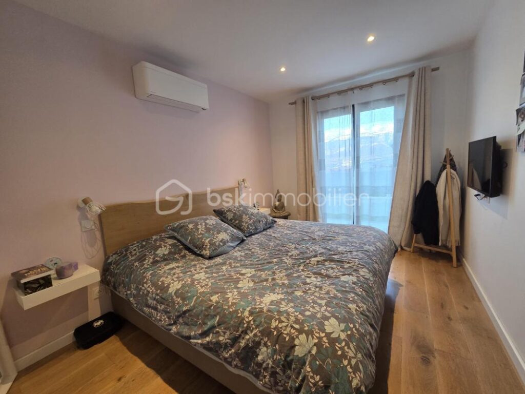 Villa Récente Criel de Moirans 495 000 € – 5 pièces – 4 chambres – 158 m²