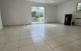 34490 LIGNAN SUR ORB – VILLA 113m2 – CHAMBRE EN RDC – AU CALME – JARDIN SANS VIS À VIS – GRAND GARAGE – PAS DE TRAVAUX – 5 pièces – 4 chambres – 113 m²