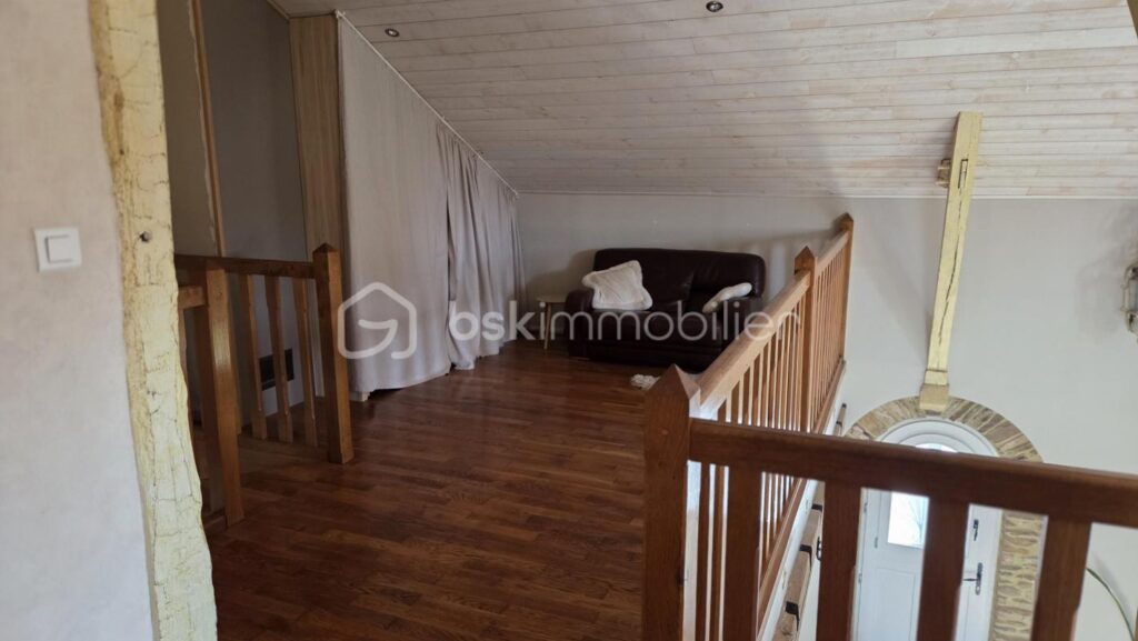 À vendre : Maison individuelle avec jardin en pleine campagne ! – 5 pièces – 3 chambres – 150 m²