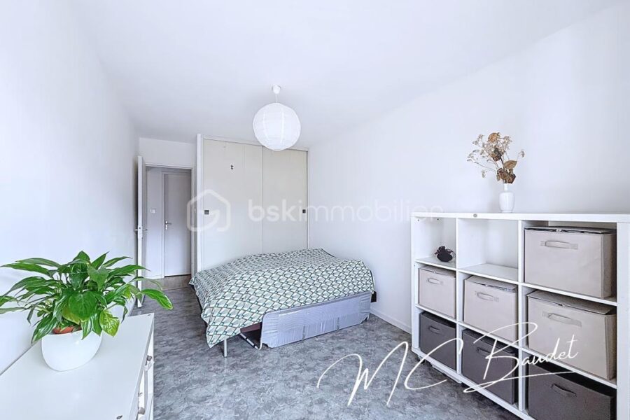 Appartement à vendre à Grenoble — Vue montagne — photo 9