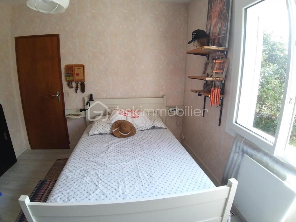 Maison familiale avec piscine et dépendances à Onesse-et-Laharie (40110) – 4 pièces – 3 chambres – 117 m²