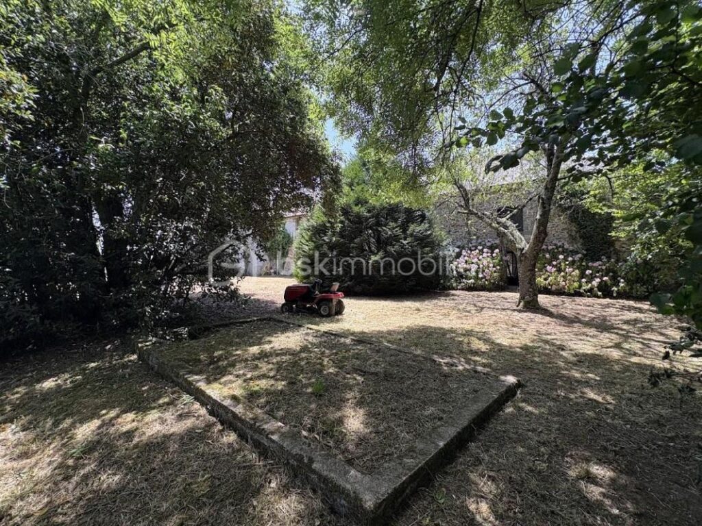 Maison T6 Corps de Ferme à Cieutat – 14 pièces – 5 chambres – 290 m²