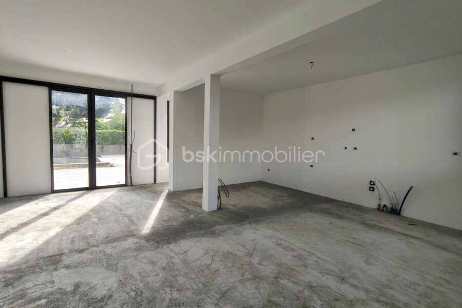 Maison à vendre à Saint paul — Vue sur la ville — photo 11