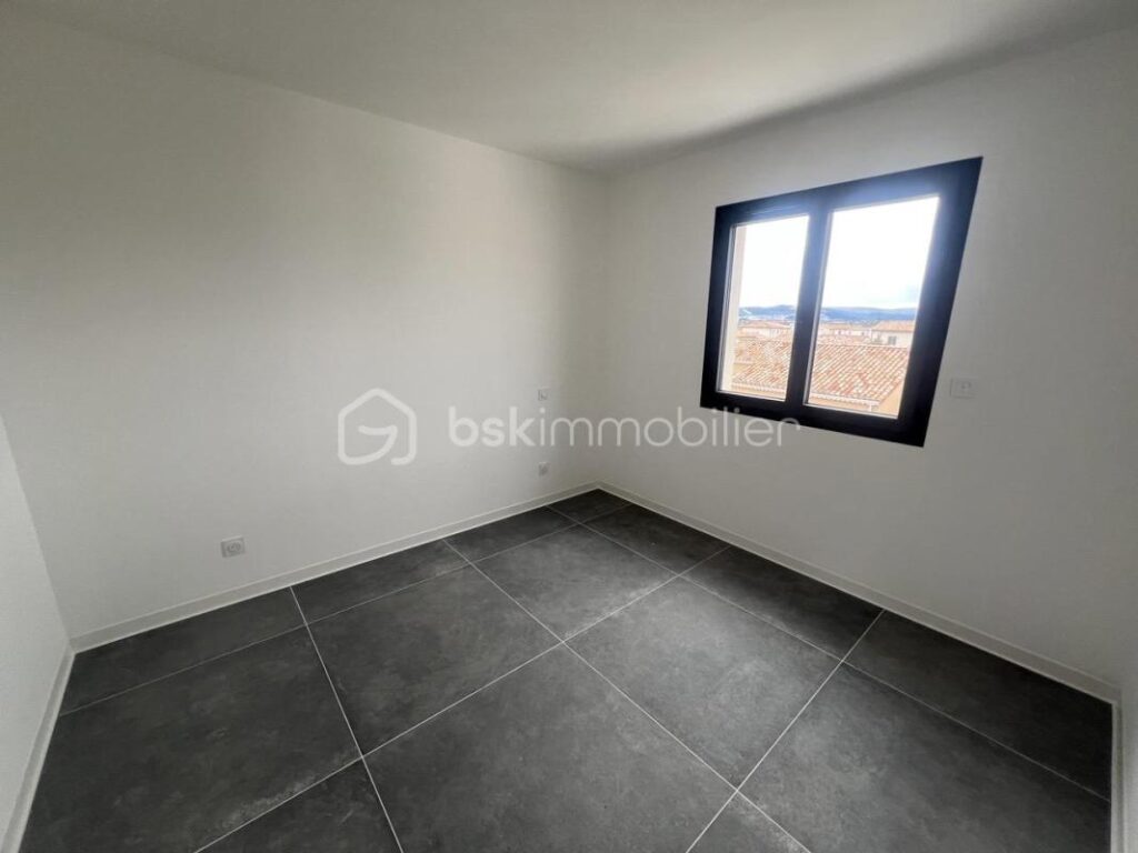 Maison d’exception à Montélimar, havre de paix avec piscine ! – 6 pièces – 5 chambres – 150 m²