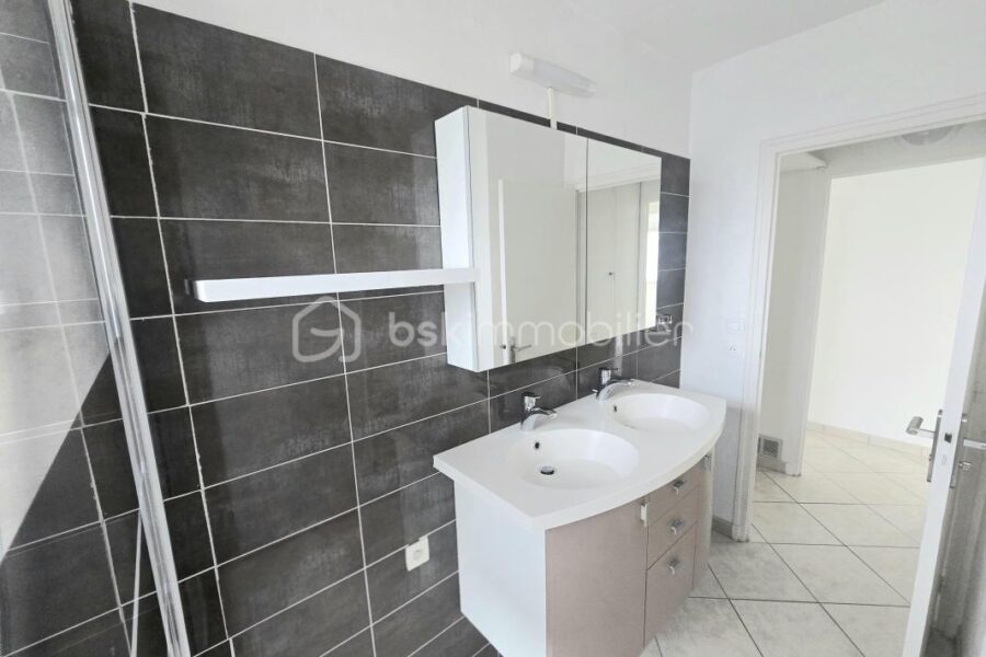 Appartement à vendre à Grenoble — Vue montagne — photo 10