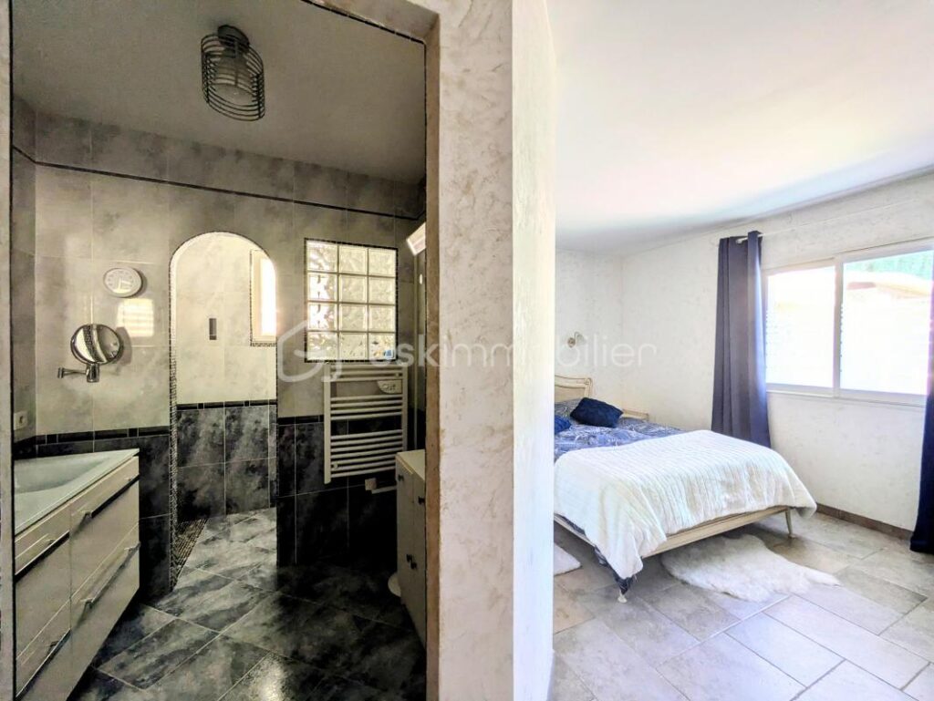 Maison contemporaine de 139m2 – 6 pièces – 4 chambres – 139 m²