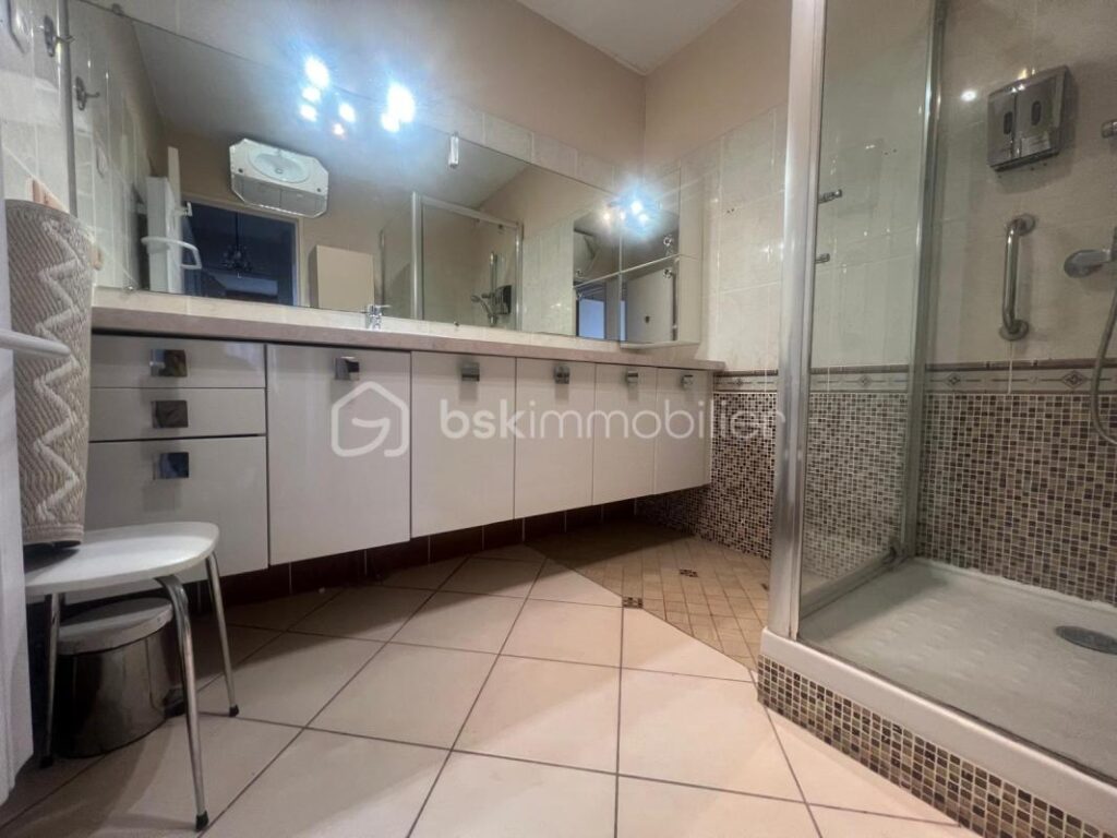 Vente appartement 5 pièces Parc Montcalm – 5 pièces – 3 chambres – 116 m²