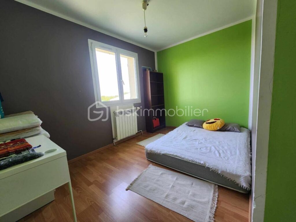 Charmante maison familiale avec sous-sol totale – 7 pièces – 5 chambres – 173 m²